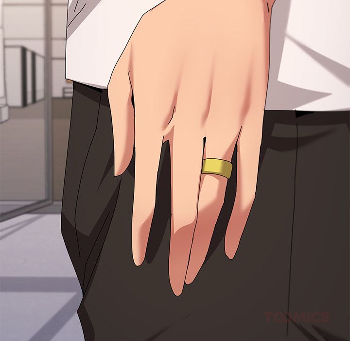 What’s wrong with this family? Chapter 81 - Page 105