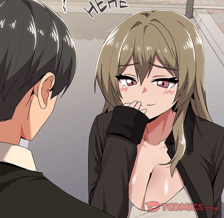 What’s wrong with this family? Chapter 62 - Page 57